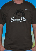 T-Shirt Sunset Pier braun